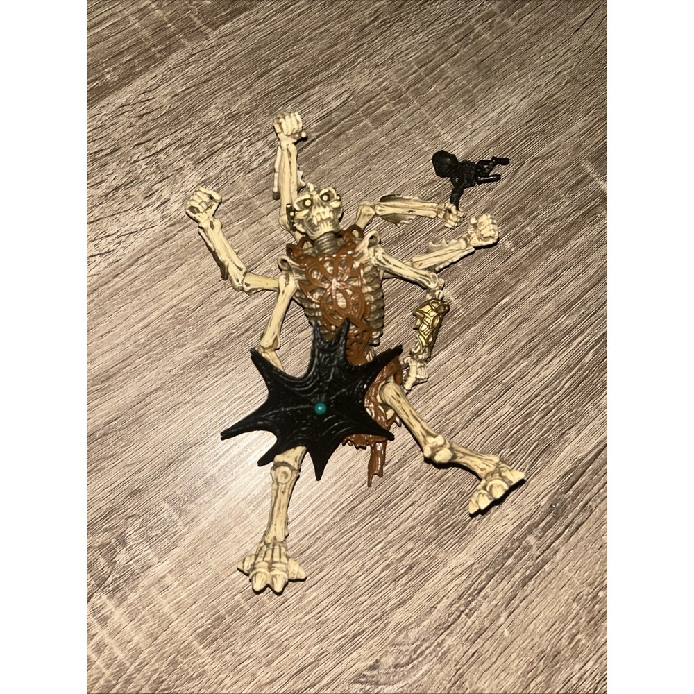 Vintage 1994 Playmates Aracula‎ 6 Armed Skeleton Warriors Action Figure 6"